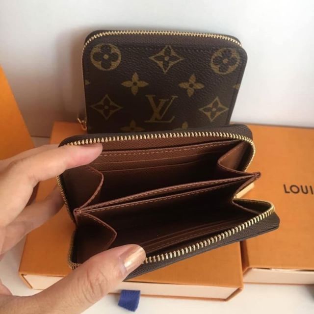 new-lv-zippy-coin-monogram