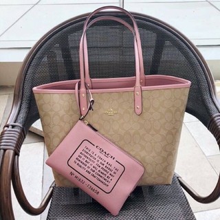 กระเป๋า Coach Tote กลับด้าน