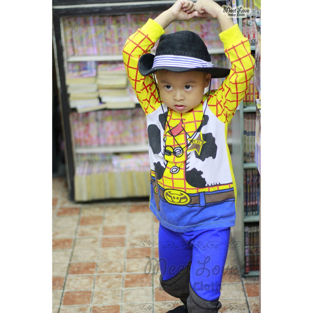 ภาพหน้าปกสินค้าชุดแฟนซีเด็ก ชุดวู้ดดี้ Woody ชุด Toy Story จากร้าน meetlovecosplay บน Shopee