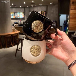 ของแท้ Starbucks ถ้วย 2020 คลาสสิกสีดำและสีขาวทองแดงเหรียญของขวัญกล่องแก้วน้ำดื่มของขวัญถ้วยกาแฟเซรามิค