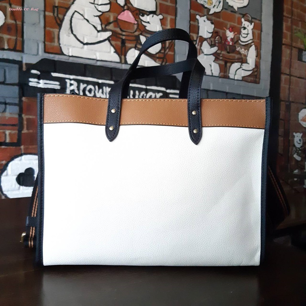 แท้-coach-c0777-field-tote-30-in-colorblock-with-coach-badge