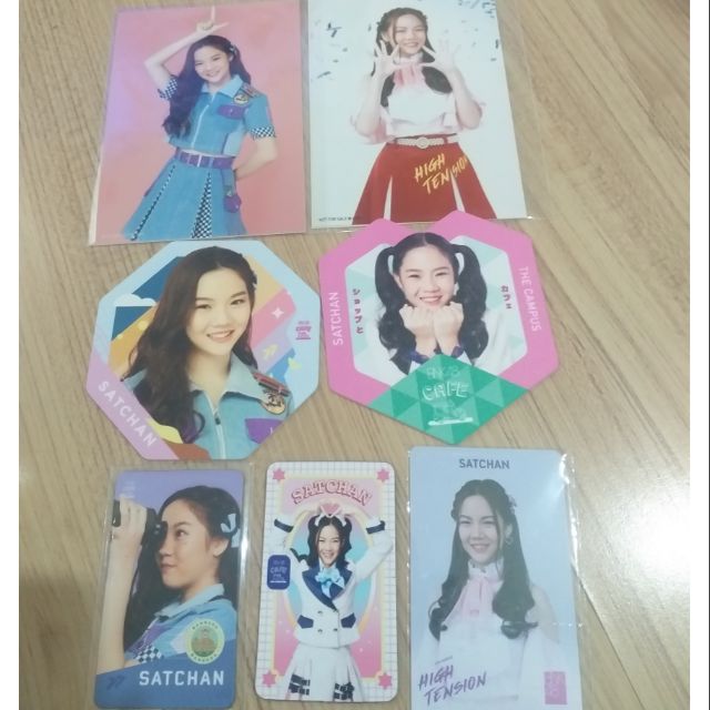 bnk48-satchan-สินค้าหลายรายการ