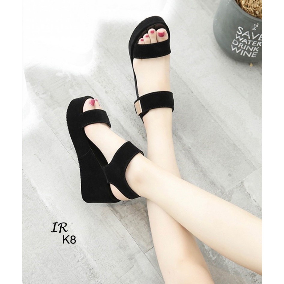 k8-รองเท้าลำลองเตารีดแบบสวมคาดเท้า-ใส่สวยแบบมีกิมมิค-สาวๆควรมีติดตู้ไว้