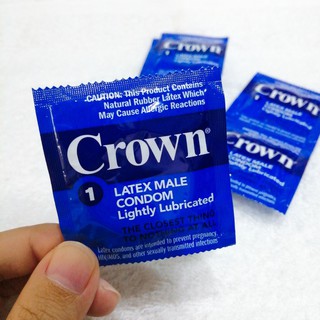 ภาพหน้าปกสินค้าOkamoto® Crown Skinless Skin Condoms 53-54mm *5,10 or 20 Pieces โอกาโมโต ถุงยางอนามัย เนื้อบางเบา ผิวเรียบ คอนดอม Condom ที่เกี่ยวข้อง