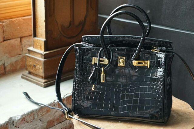 เช็คสีก่อนสั่ง-hermes-birkin-bag-หนังปั้มลายจระเข้