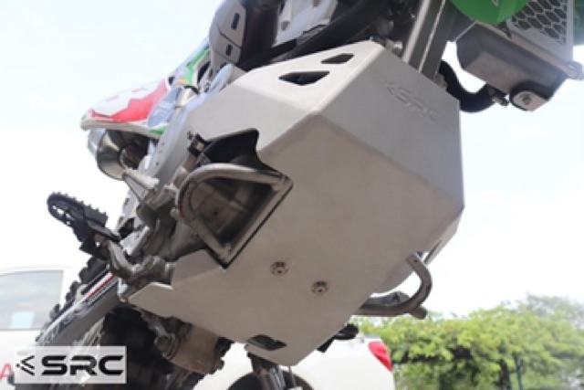 s-อกล่าง-สำหรับ-kawasaki-klx250-klx-300-r-ส่งฟรี-engine-guard-for-kawasaki-klx-250-klx-300-r