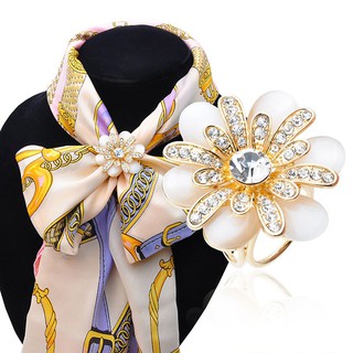 Pins Rhinestone Camellia Flower Crystal Opal Tricyclic Scarf Buckle Brooch Wedding Accessories Scarves Buckle Clip