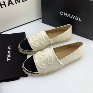 รองเท้าหุ้มส้น​ Chanel​