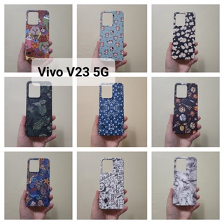 เคสแข็ง Vivo V23 5G เคสไม่คลุมรอบนะคะ เปิดบน เปิดล่าง (ตอนกดสั่งซื้อ จะมีให้เลือกลายก่อนชำระเงินค่ะ)