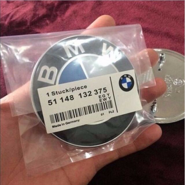 ราคาและรีวิวโลโก้ BMW 2 มม. 2 Pins สำหรับ BMW Hood / Trunk