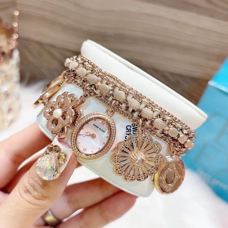 แท้-พร้อมส่ง-นาฬิกา-anne-klein-womens-premium-crystal-accented-rose-gold-tone-charm-bracelet