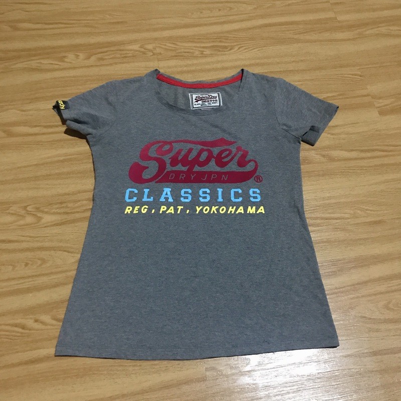 เสื้อยืดsuperdryสำหรับสาวSizes.m Shopee Thailand