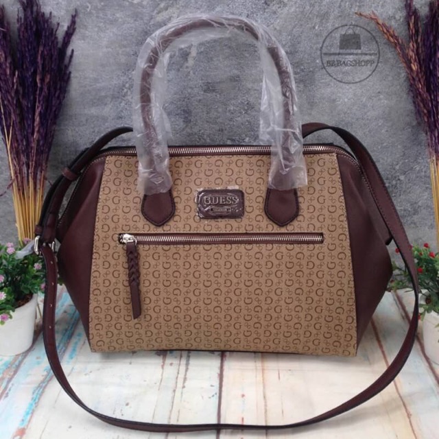 guess-saffiano-handbag-outlet-สีน้ำตาล