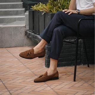 ภาพขนาดย่อของภาพหน้าปกสินค้าJulietta - Tassel Loafer Shoes Suede in Tan รองเท้าหนัง Juliettabkk จากร้าน julietta.bkk บน Shopee