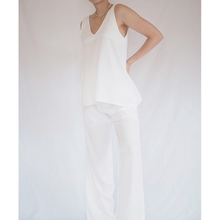 KK06 เซทเสื้อกล้ามคอวี ผ้า Silk japan สีขาว