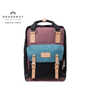 DOUGHNUT BAG : MACAROON CLASSIC REBORN  COMBO SERIES : PLUM X DENIM : กระเป๋าโดนัทน้ำหนักเบา หนังแท้ กันน้ำได้ กระเป๋าเป้  (รหัสสินค้า 05554)