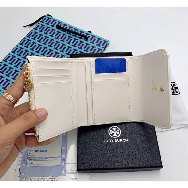 tory-burch-short-wallet