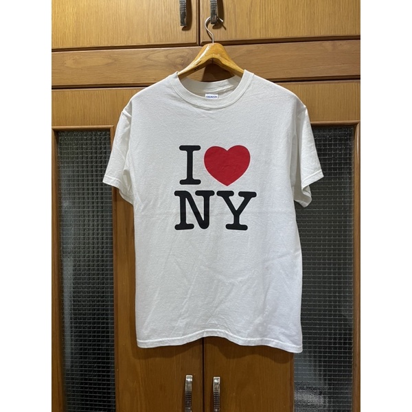 ภาพหน้าปกสินค้าเสื้อ I ️ NY I LOVE NEW YORK Size M มือ2สามารถปรับแต่งได้ จากร้าน e0wuh3ebvz บน Shopee