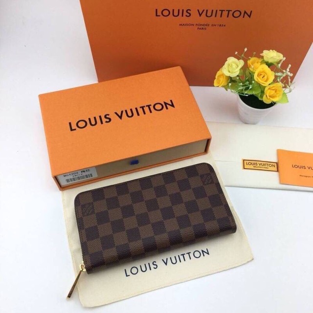 กระเป๋าสตางค์-louis-vuitton-wallet