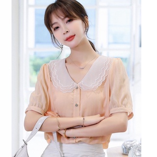 เสื้อแฟชั่นเกาหลีน่ารักคอบัวแต่งกระดุมเพชร