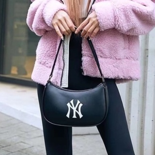 MLB (พร้อมส่ง) กระเป๋า MLB HOBO BAG กระเป๋าสะพายข้างรุ่นใหม่ ของแท้💯%