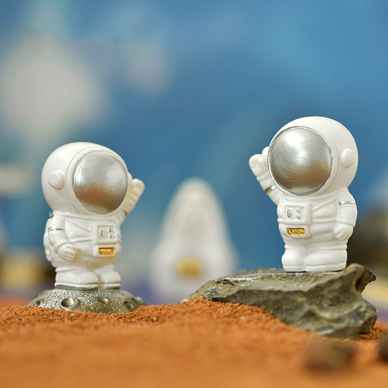นักบินอวกาศ-ขนาดเล็ก-สําหรับตกแต่งสวน-1-ชิ้น