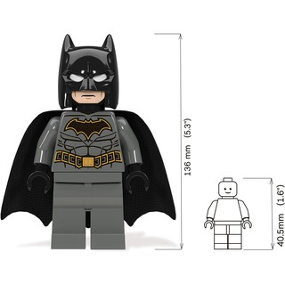 LEGO โมเดลไฟฉาย DC รุ่น Batman Grey (สูง 5 นิ้ว)