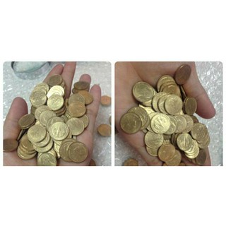 ภาพขนาดย่อของภาพหน้าปกสินค้าเหรียญ25สตางค์ ทองเหลืองล้วน คละพ.ศ.ยกถุง จากร้าน munthung5559 บน Shopee