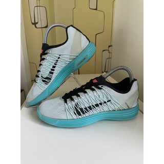 รองเท้า Nike Women Lunaracer+ 3 size38