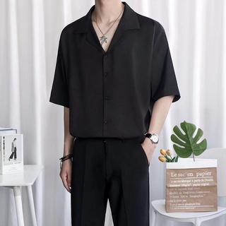 เสื้อเชิ้ตแขนสั้นลําลอง แบบบาง คอปก ทรงหลวม สีขาว สีดํา แฟชั่นฤดูร้อน สไตล์เกาหลี สําหรับผู้ชาย
