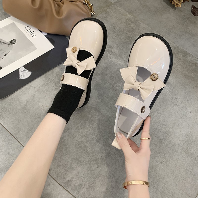 ภาพหน้าปกสินค้าอังกฤษรองเท้าหนังขนาดเล็กของผู้หญิงในช่วงฤดูร้อนรองเท้าเดียว 2020 ใหม่ lolita loli สีดำย้อนยุคญี่ปุ่น jk รองเท้าผู้หญิง