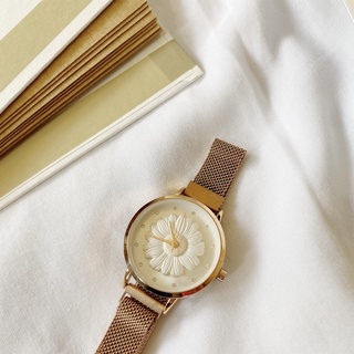 ภาพหน้าปกสินค้า( เหลือ 671.- ใส่โค้ด PVDWG120 ) นาฬิกาข้อมือผู้หญิง รุ่น DAISY🌼 - watchmomo ที่เกี่ยวข้อง