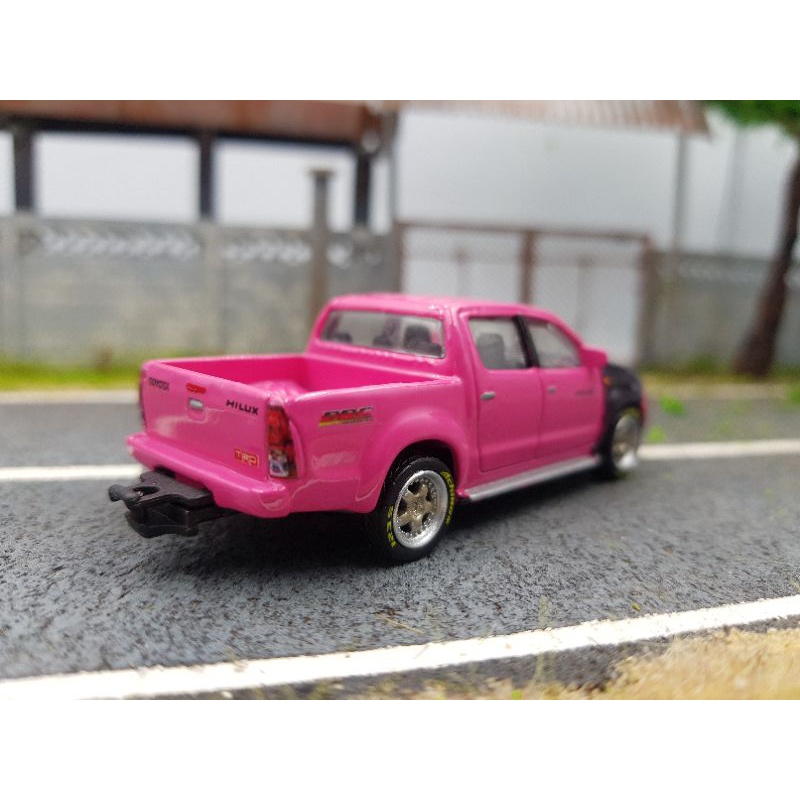 โมเดลรถเหล็กงาน-restoration-majorette-hilux-vigo-ขนาด-1-64