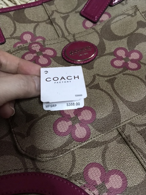 sale-coachแท้-มือ2-สภาพดี-สนใจจริงต่อรองได้ค่ะ