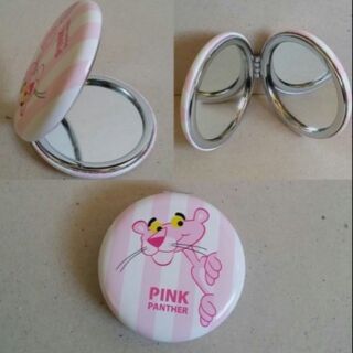 กระจกพับ สำหรับพกพา มีลายสกรีน 2 ด้านค่ะ (ลายเดียวกัน) ลาย พิ้งแพนเตอร์ pink panther ขนาดเส้นผ่าศูนย์กลาง 7 cm