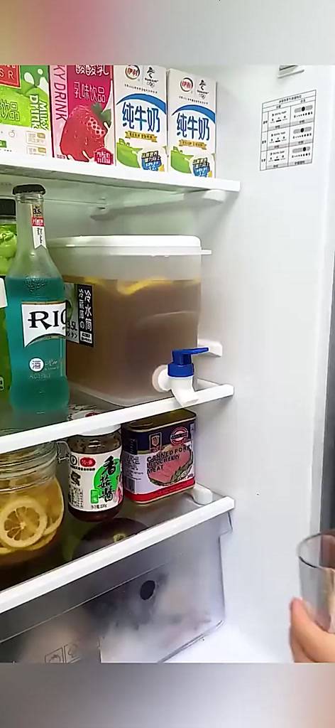 bestorehome-คูลเลอร์น้ำมีก๊อก-สามารถใส่ตู้เย็นได้-ตู้กดน้ำเย็น-ขนาดเล็กพกพาสะดวก