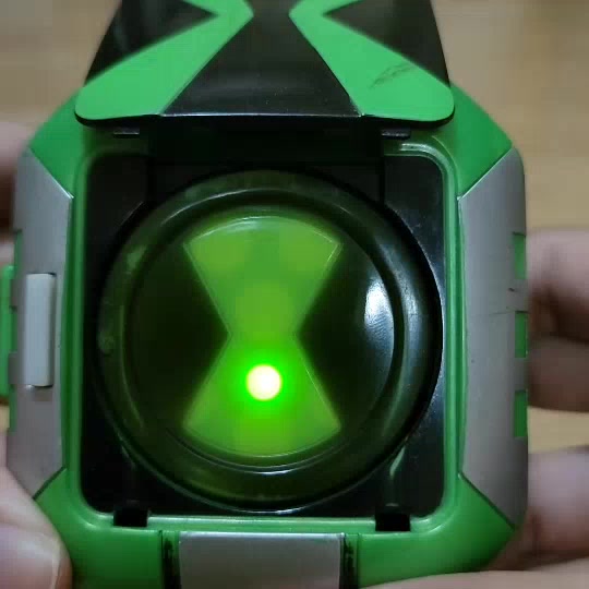 omnitrix-touch-นาฬิกาออมนิทริกซ์-รุ่นสัมผัส-ben10-omniverse-omnitrix-touch