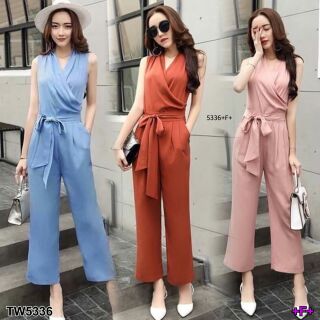 Jumpsuit จั้มสูทแขนกุดขายาว สีพื้นเรียบมีซิปหลัง ข้างเอวเย็บติดสายผูกเอว ขากางเกงทรงกระบอก