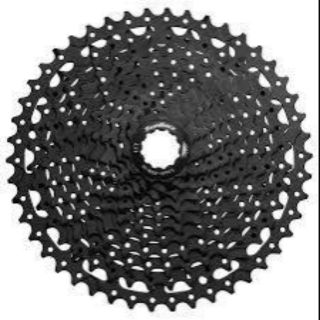 เฟือง จักรยาน 11 สปีด sunrace
11 - 42 สีดำ anodized
ใบเหล็ก สไปเดอร์ เป็น alloy