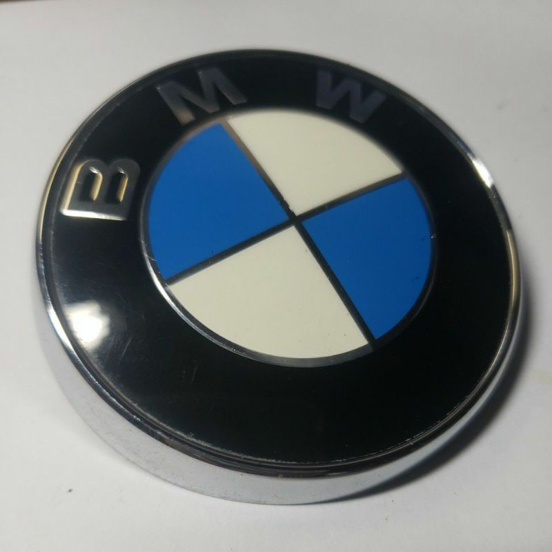 โลโก้-bmw-51148240128-ขนาด68mm-แท้เดิมโรงงาน-bmw-e46-สภาพสมบูรณ์-มือสองต่างประเทศ