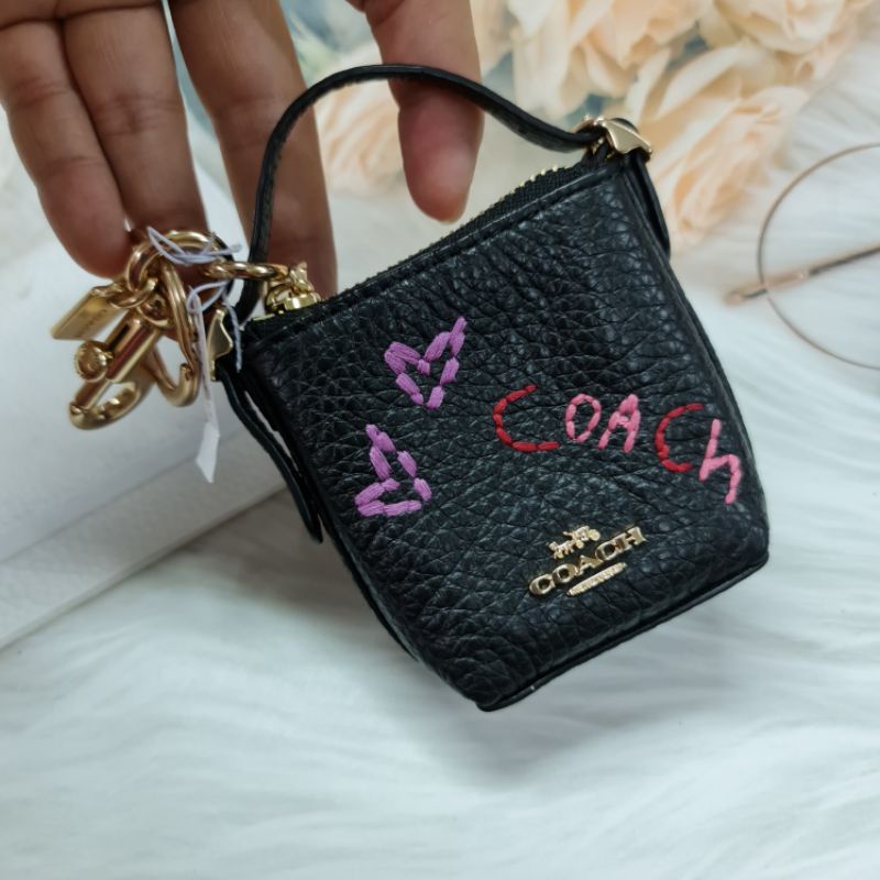 new-พวงกุญแจ-กระเป๋าใส่เหรียญ-coach-coin-wallet-พร้อมส่ง-ของแท้-100