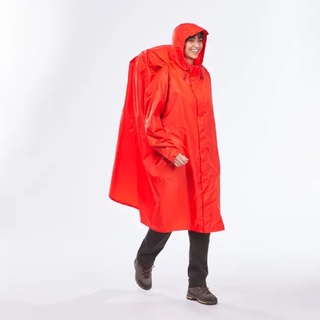 ชุดเสื้อกันฝนสำหรับเดินป่า เสื้อปอนโช รุ่น FORCLAZ 75 ลิตร มี 2 ขนาดให้เลือก S/M และ L/XL (สีแดง)