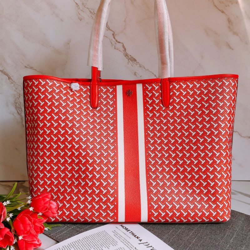 สด-ผ่อน-กระเป๋าสะพายชอปปิ้งสีแดง-tory-burch-t-zag-tote-64206-สี-red-tzag-mfo