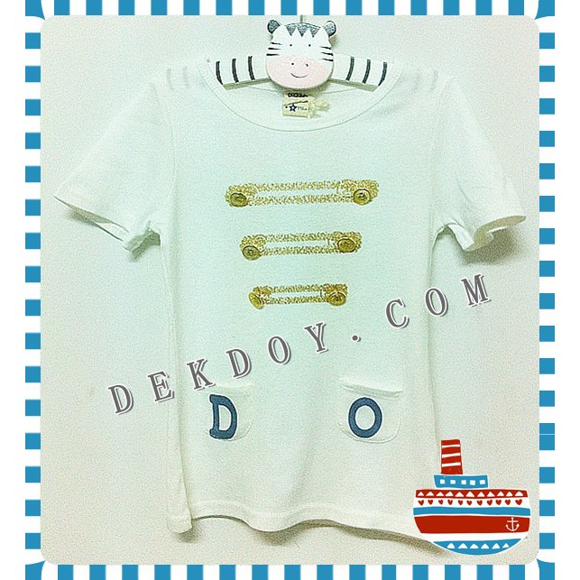 พร้อมส่ง-เสื้อยืดแขนสั้นสีขาว-แต่งกระดุมสีทอง