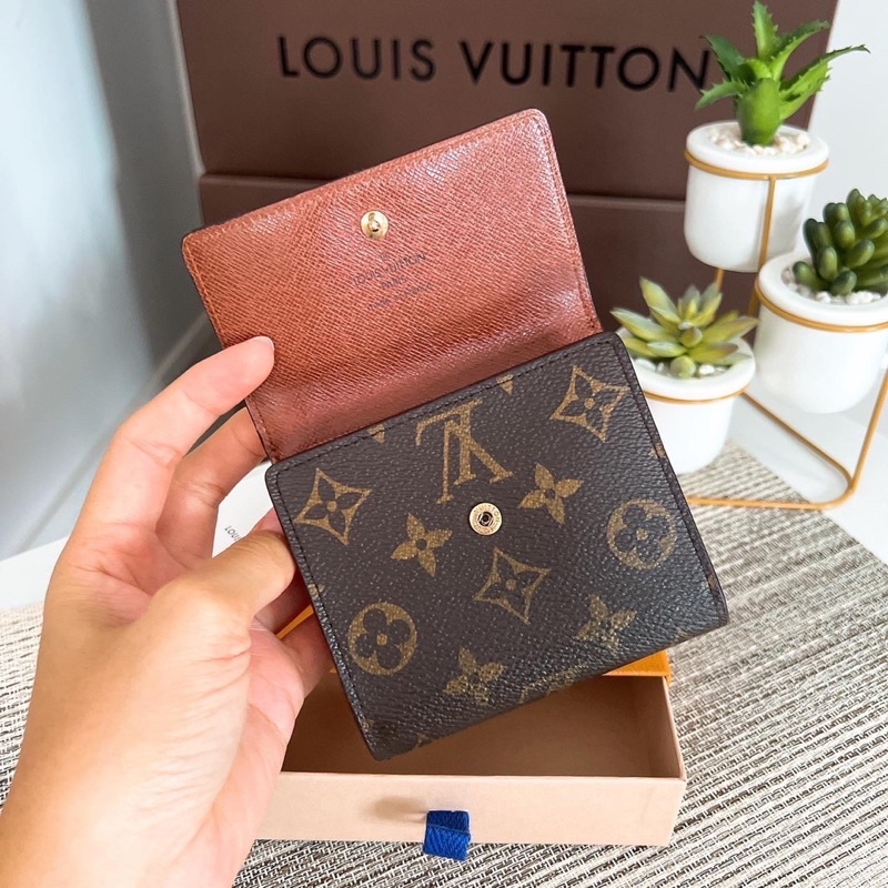 lv-สามพับสั้นโมโน-มือสองของแท้-ค่ะ-รบกวนทั่กแชทก่อนสั่งค่ะ