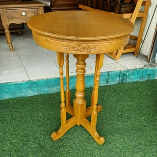 โต๊ะข้าง โต๊ะไม้สัก ทรงกลม ทำสีไม้สัก ขนาดกว้าง 51 x สูง 75 ซม. สำหรับใช้วางของตกแต่ง