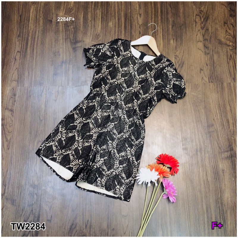 ak-2284-jumpsuit-ลูกไม้สุดหรูลายใบไม้