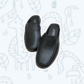 ภาพขนาดย่อของภาพหน้าปกสินค้า988 รองเท้าหนัง Red App ของแท้แน่นอน   39-44 จากร้าน lhh_shop บน Shopee