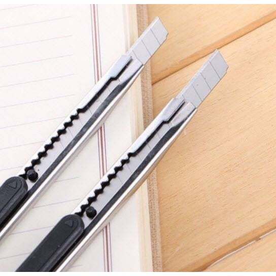 cutter-มีดคัตเตอร์-คัตเตอร์-อเนกประสงค์-คัตเตอร์ด้ามแสตนเลส