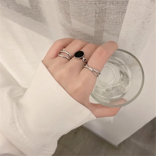 ภาพขนาดย่อของภาพหน้าปกสินค้าแหวนแฟชั่นออกแบบเรขาคณิตเรียบง่าย 3 ชิ้น จากร้าน xijing3.th บน Shopee